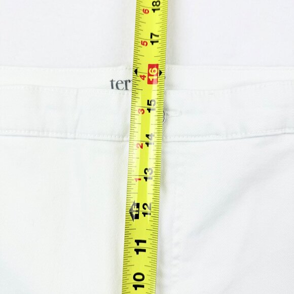 NWT Terra & Sky Women's Straight High Rise Stretch White Denim Jeans Plus Sz 28W - Picture 7 of 9